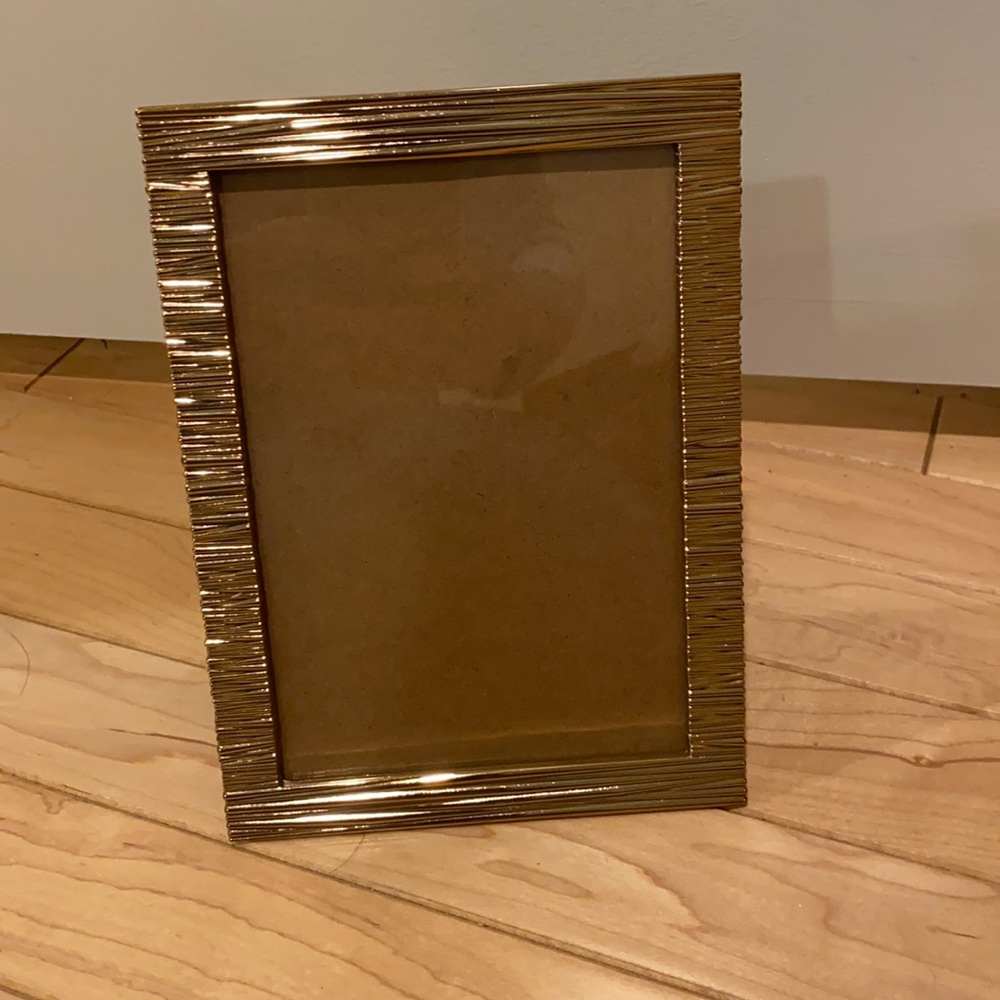 Gold frame. 5x7